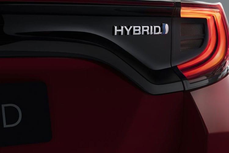 1.5 Hybrid Design 5dr CVT [Safety Pack]